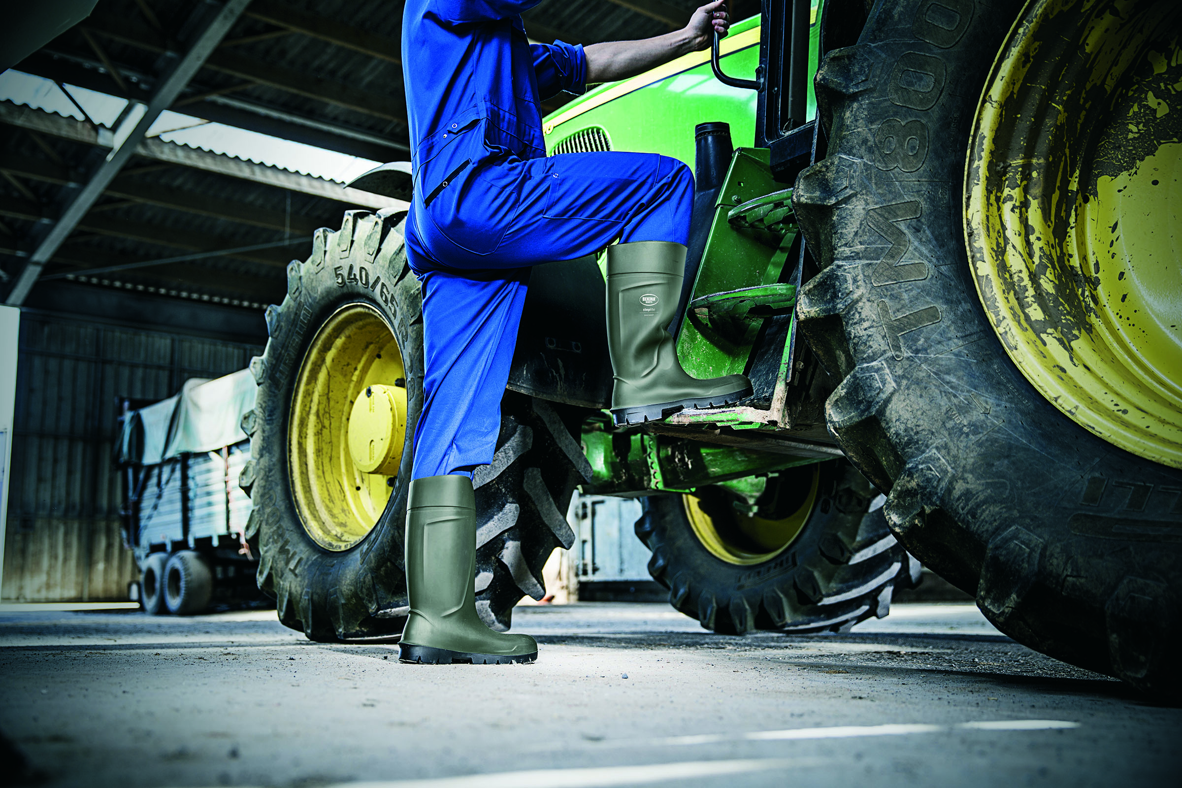 Steplite_EasyGrip_green_agri_01_lowres