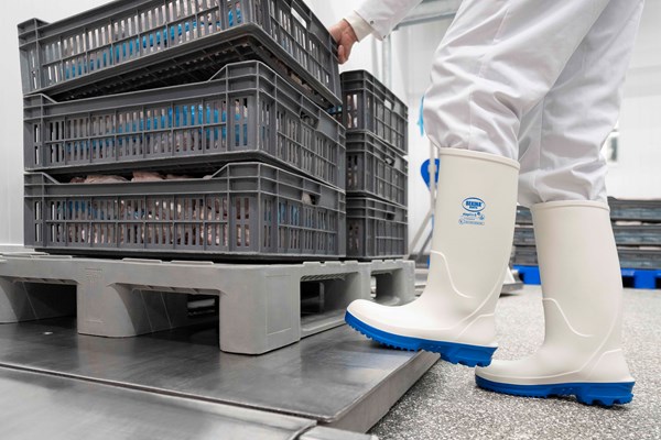 StepliteS_CleanGrip_white_food_Lowres_3