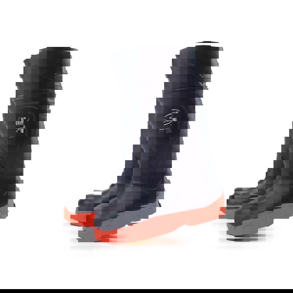 StepliteX_StormGrip_S5_pairHeelUp_lowres